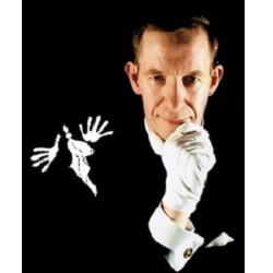 Stuart Brown Derby magic entertainer for the Midlands area